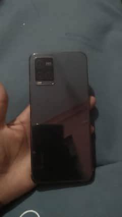 Vivo y33s 10 by 10 condition with  original charger