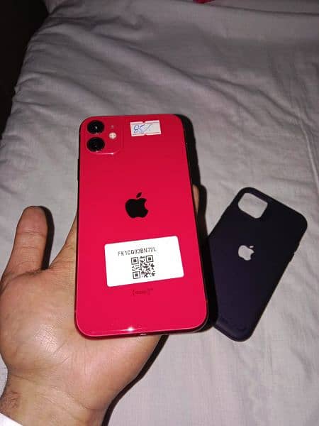 iphone 11 64 gb memory bitry health 8710/10 coundction red colour f 3