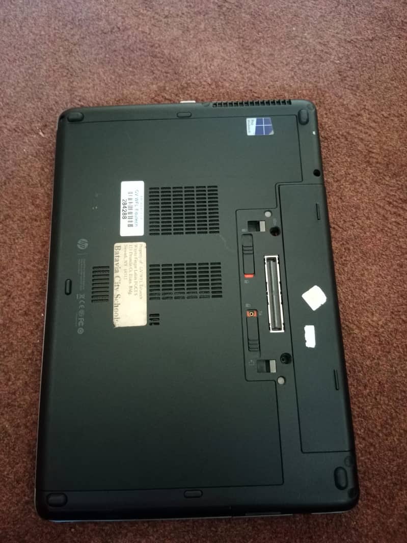 Hp laptop core i5 4th genration 4 gb ram 500 hard disk 2