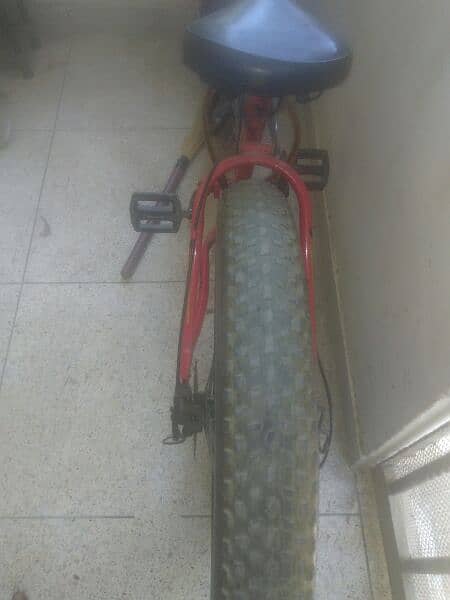 Imported bicycle slightly used like new 4