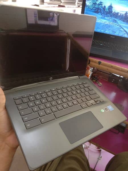 HP Chromebook 14 G6 1