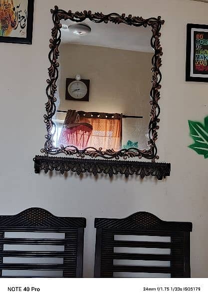 Wall Mirror with metal body 1