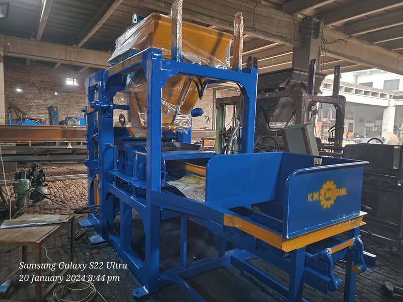 fully automatic concrete paver tiles and blocks making machine 11