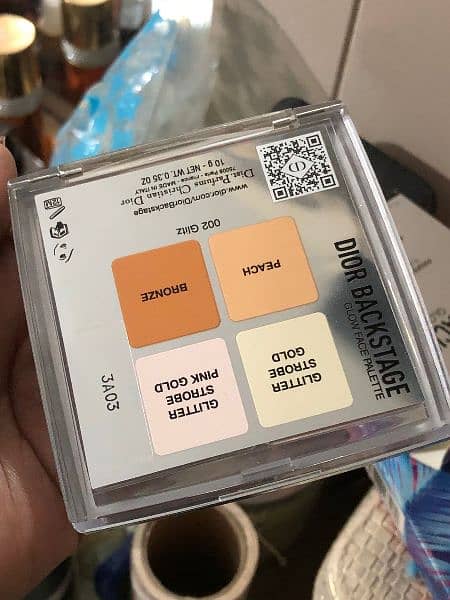 Dior backstage glow palette highlight and blush 6