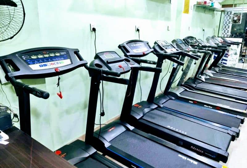 second hand treadmill available 1