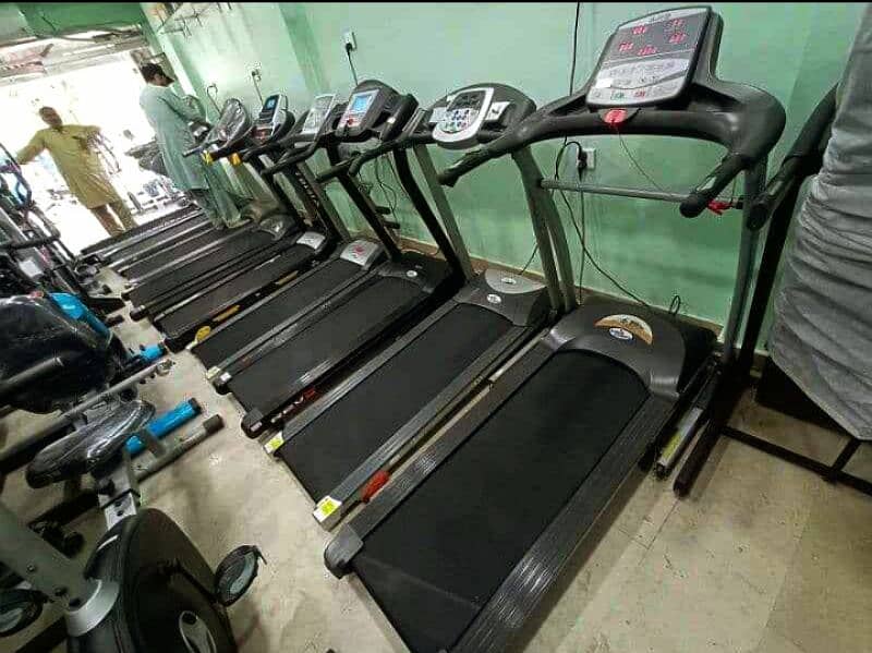 second hand treadmill available 5