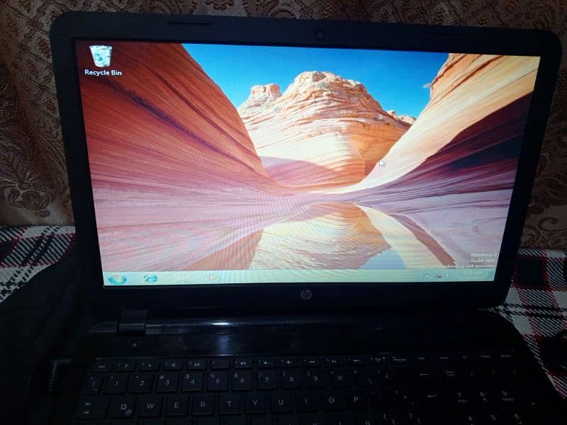 I want sale HP laptop Good condition 4GB 128 room Urgent sale 7
