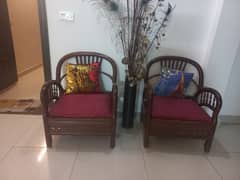 Red sofa chairs 0
