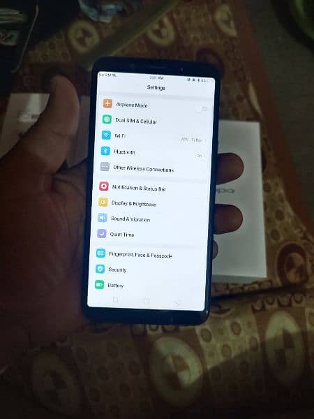 Oppo F5 3gb ram 32gb memory with box no any fault 1