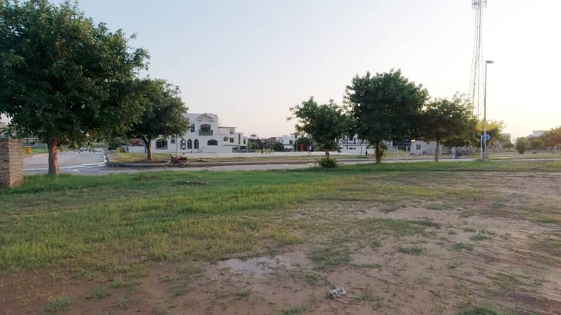 BAHRIA GREEN OVERSEAS 5 PRIME LOCATION 5MARLA PLOT AVAILABLE FOR SALE 3