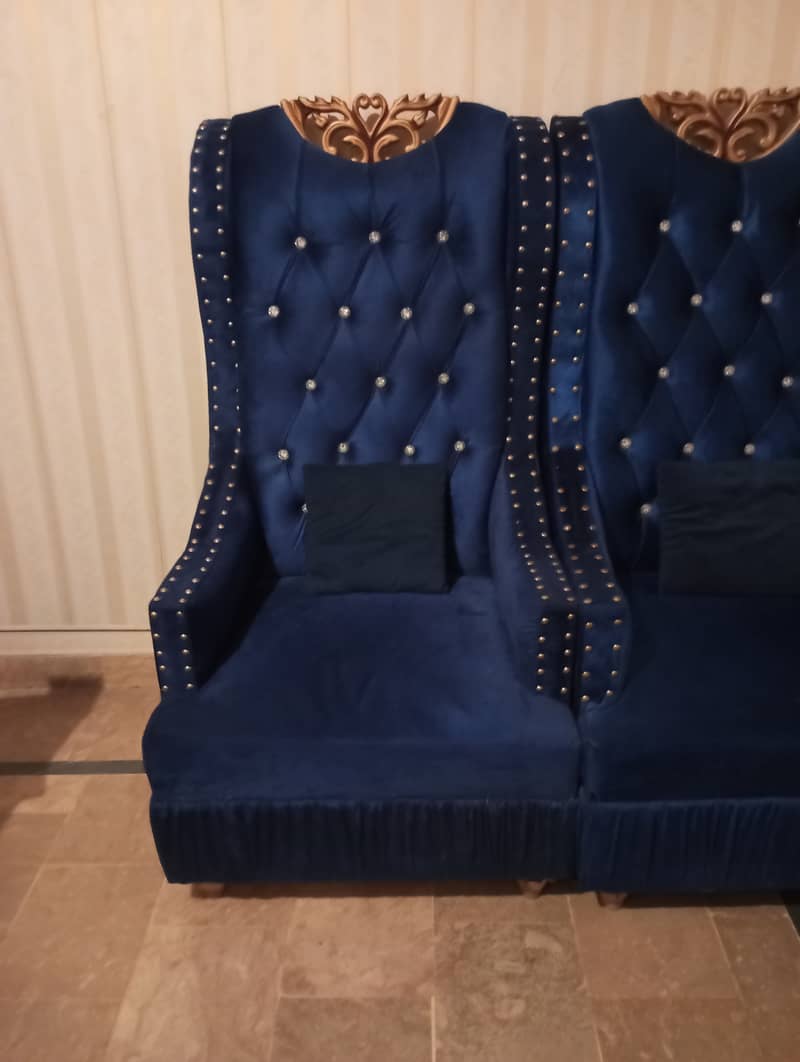 Velvet Sofa Chairs 3