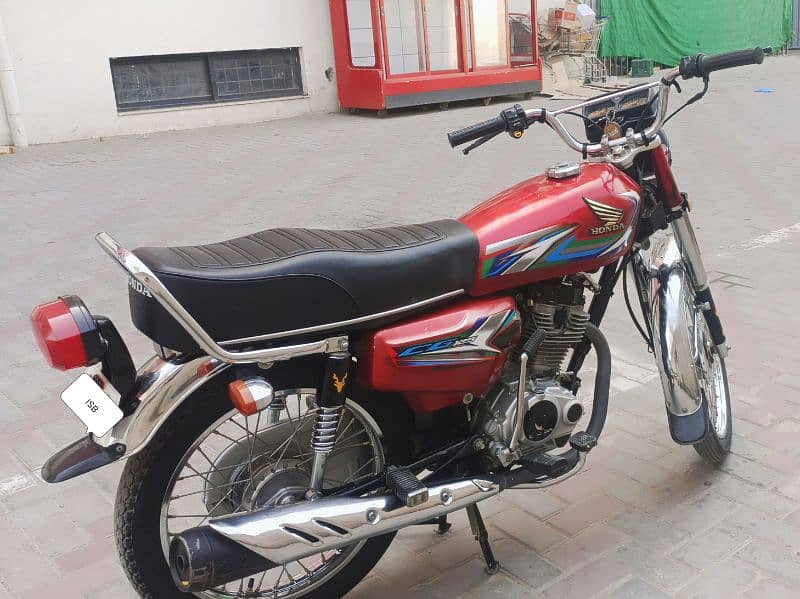 Honda 125 Model 2022 Lush Condition 3