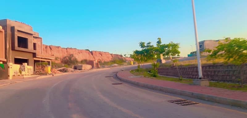Best Location 5 marla Plot Available For Sale In M Block Bahria Town Rawalpindi 3