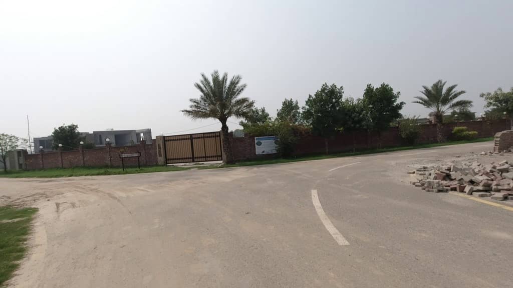 2 Kanal Farm House Land For Sale In Lahore Greenz Bedian Road Lahore 5