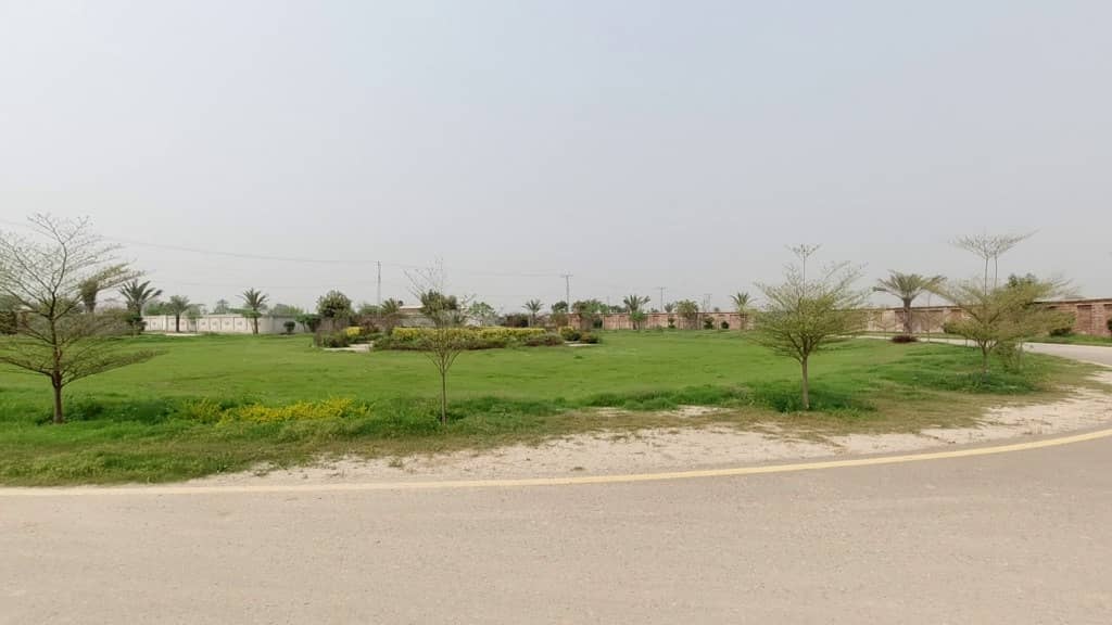 2 Kanal Farm House Land For Sale In Lahore Greenz Bedian Road Lahore 40