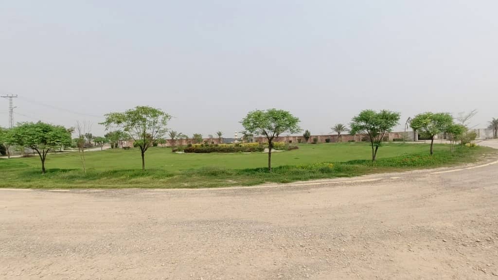 2 Kanal Farm House Land For Sale In Lahore Greenz Bedian Road Lahore 42
