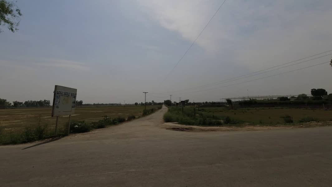 2 Kanal Plot Is Available For Farm House Is Up Sale In Lahore Greenz Dha Phase 10 Bedian Road 4