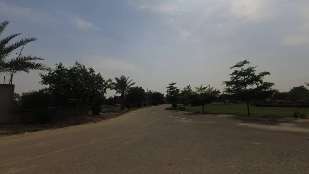 2 Kanal Plot Is Available For Farm House Is Up Sale In Lahore Greenz Dha Phase 10 Bedian Road 10