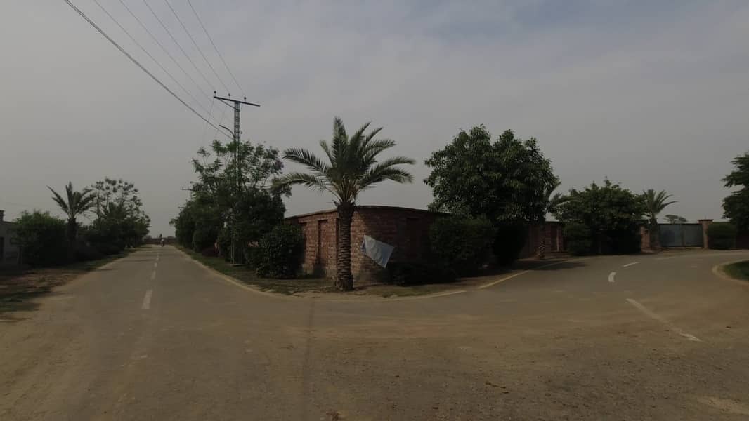 2 Kanal Plot Is Available For Farm House Is Up Sale In Lahore Greenz Dha Phase 10 Bedian Road 13