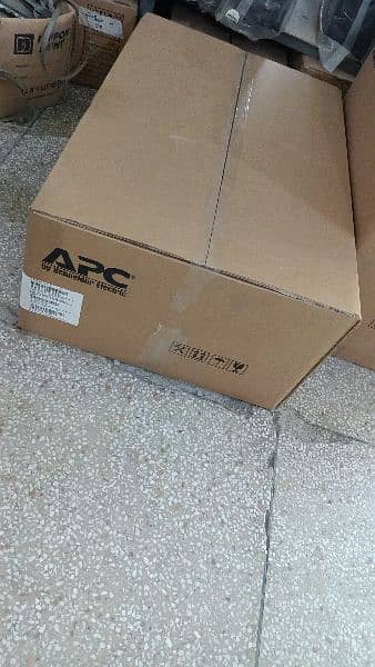 ONLINE APC SMART UPS 650VA TO 10KVA AVAILABLE FOR HOME AND OFFICE USE 3