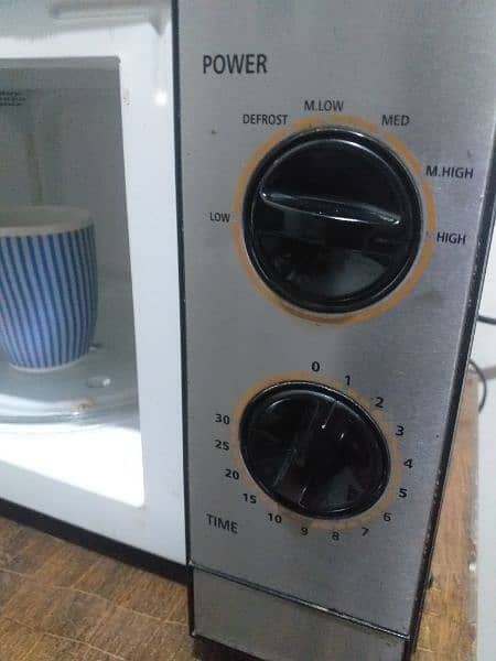 Jack pot Microwave oven 23 ltrs 6