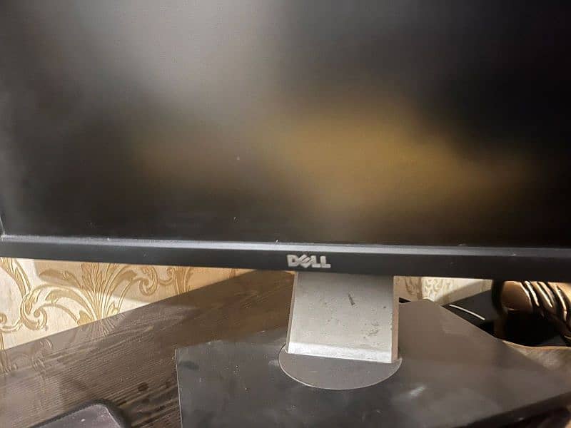 gaming PC Core i5 3rd gen with 24 inch Dell LED with gaming handphone 9