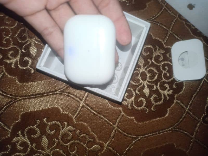 Airpods pro second generation 4