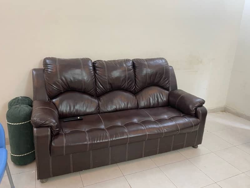 2bed set & 5 seater sofa 8