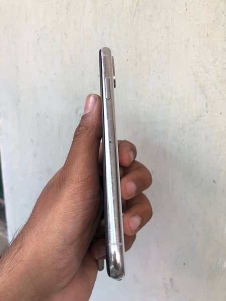 iPhone X 256GB non pta 2 months sim time 10/8condition 1