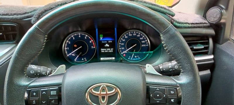 Toyota Fortuner G 2024 10