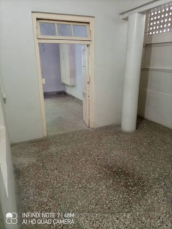 pechs block 2 portion for rent 200 yards first floor 5