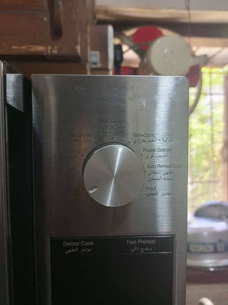 Samsung  Microwave Oven, With Sensor Cook Technology and Steam Clean, 1