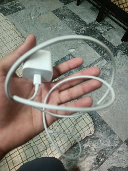 i phone charger 1