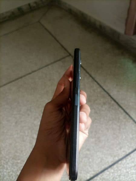 infinix note 11 6+3/128gb with box charger nhi ha 4