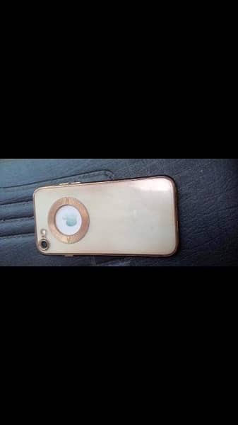 iphone 8 ‘10 by 10 condition bettery 86%oringnal non PTA 1