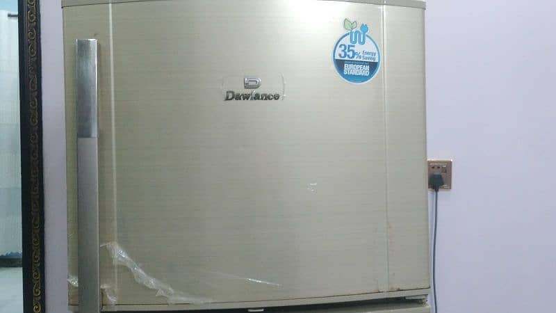 Dawlance fridge big 1