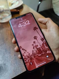 iphone 11 pro max pta approved 256gb