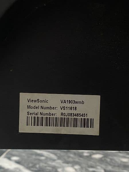 Computer Lcd. viewsonic. 
19 inches display. Good Condition. 3