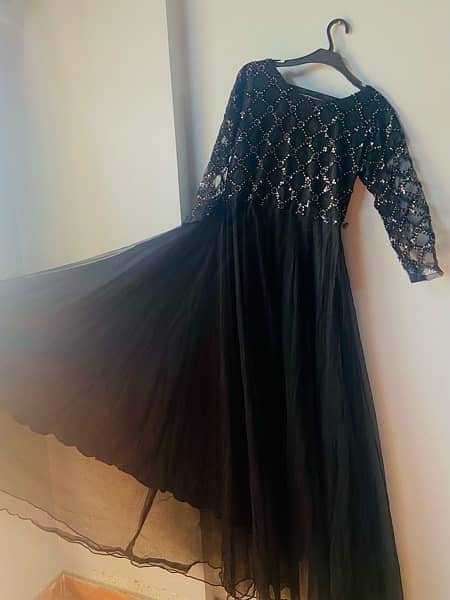 black long Embroidered Maxi 3