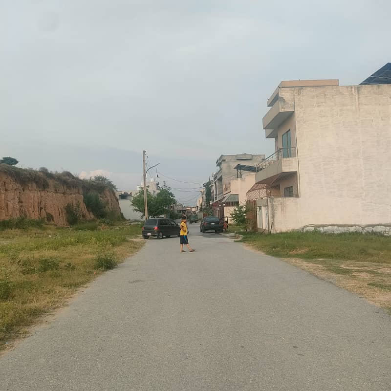 Corner Plot For Sale B Block New City Phase 2 wah Cantt Gas Sector Plot 5