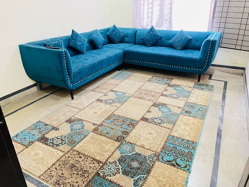 7  seater sofa set with matching turkish carpet 2