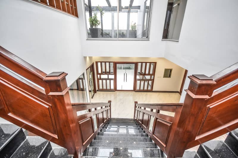 1 Kanal Most Luxury House With Basement Available 14
