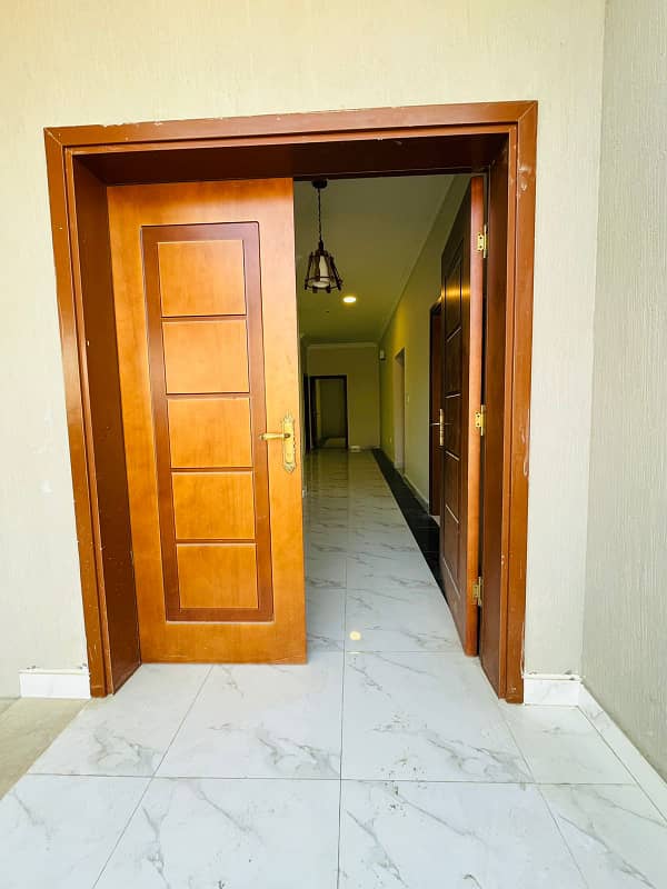 At Very Luxury Place 350 Sq Yards House For Sale 6