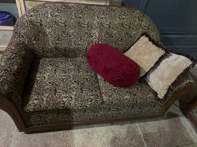5 Seater Sofa Set - Comfortable Molty Foam Cushion Sofa Set 1