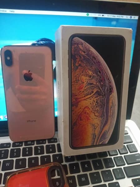 iphone Xs Max approved 4