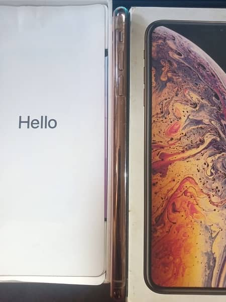iphone Xs Max approved 8