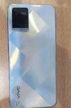 Vivo Y21s 4+1GB 64 GB in 10/10 condition with charger.