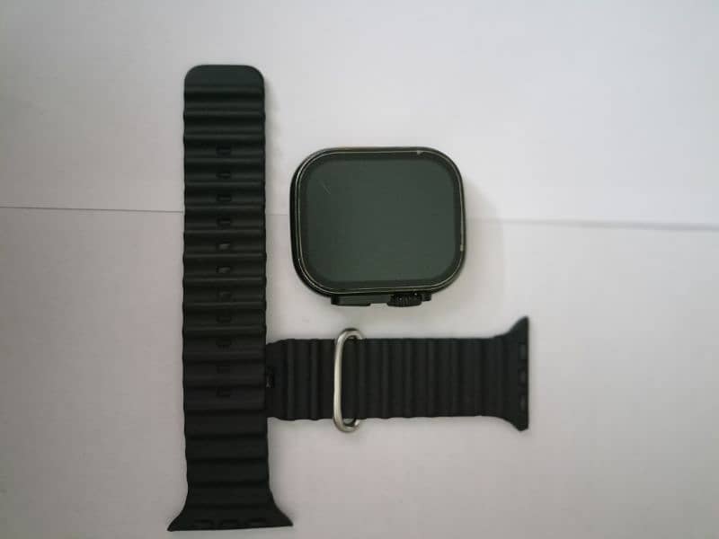 T10 Ultra Smart Watch 3 in 1 11