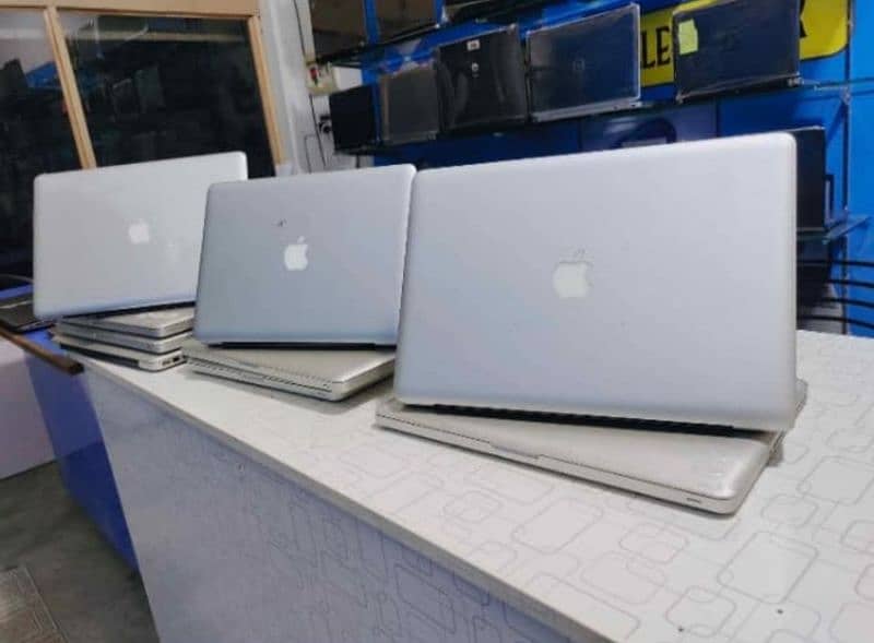 Apple MacBook pro 15inch mid 2012 Core I7 dual graphics card 3