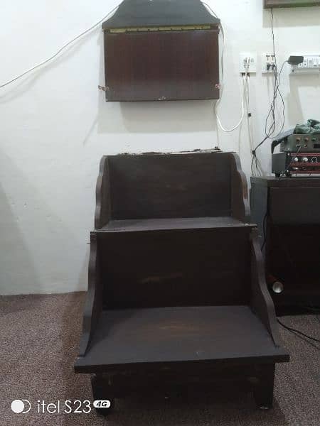 Foldable Mimber for Musjid (foldable Chair) 4